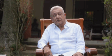 AMLO y su Retiro: "No Sentirme Insustituible