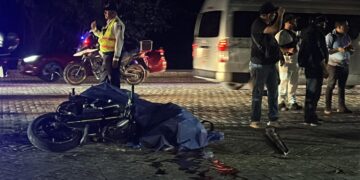 Accidente de motociclista en Cancún cobra la vida de un joven en la carretera Puerto Juárez