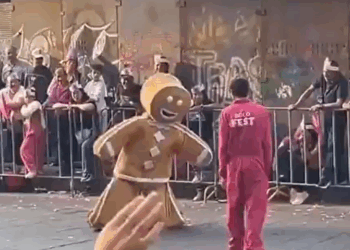 Alarma en Bolo Fest El Colapso del Muñeco de Jengibre por Golpe de Calor