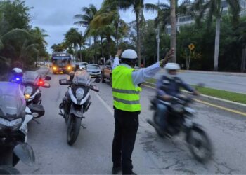 Anuncian nuevos cierres viales y desvíos por obras en puntos clave de Cancún