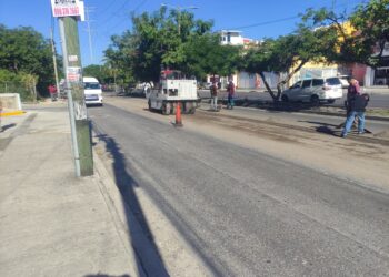 Atención conductores: reportan cierre vial en la Avenida Kabah por obras