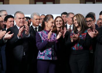 Aumento al Salario Mínimo 2026 México confirma incremento del 13%