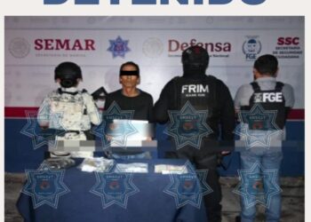 Autoridades aseguran a un sujeto por delitos contra la salud en la Supermanzana 93