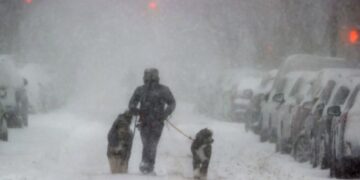 Tormenta invernal: “bomba ciclónica” pone en alerta a 70 millones en EE. UU.