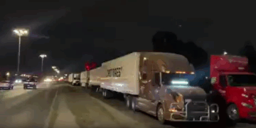 #VIDEO.Campesinos Bloquean Frontera en Juárez: "Nos Llevamos una Decepción"