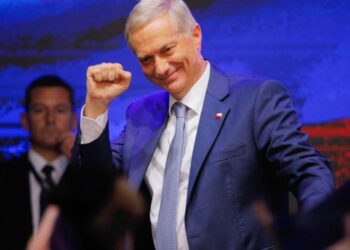 Gobierno de emergencia: Kast define su estrategia tras ganar en Chile