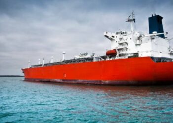 «Irán incauta un petrolero extranjero con diésel de contrabando en el mar de Omán»