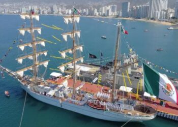 Buque escuela «Cuauhtémoc» regresa a Acapulco tras ocho meses de travesía