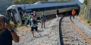«Descarrilamiento del Tren Transístmico deja 13 muertos y decenas de heridos en Oaxaca»