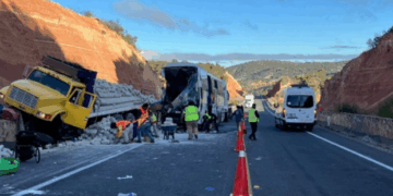 Tragedia en la autopista: Choque en la Oaxaca-Cuacnopalan deja saldo de dos fallecidos