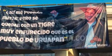 Con Misa y Luto, Uruapan Conmemora un Mes del Asesinato de Carlos Manzo