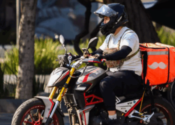 Denuncian fallas en el acceso a la reforma laboral para repartidores