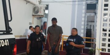 Detención de extranjero en Felipe Carrillo Puerto tras reportes ciudadanos