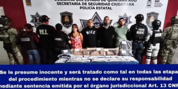 Detienen a cuatro presuntos narcomenudistas cerca de Plaza Outlet Cancún con droga, armas y más de 100 mil pesos