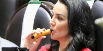 Doble Moral en San Lázaro: Diputados Condenan el Fumar Mientras Vapean Entre Curules