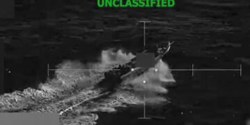 EE.UU. intensifica ofensiva contra una narcolancha en el océano Pacífico