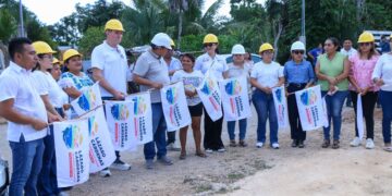 El Ayuntamiento de Lázaro Cárdenas impulsa la vivienda digna con la entrega de nuevos cuartos