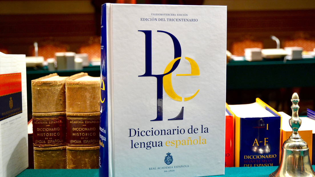 El Diccionario de la RAE se actualiza con términos modernos y tecnológicos