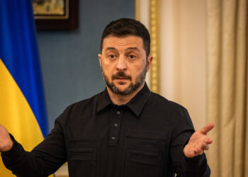 El constante reclamo de ayuda económica para Ucrania marca la agenda de Zelenski