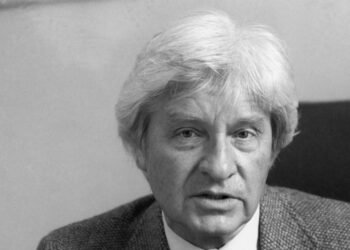 El histórico encuentro con el soviético que estrechó la mano a Hitler