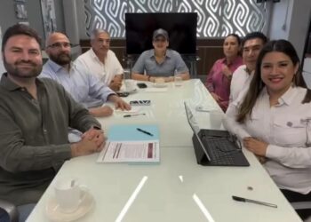 Estefanía Mercado FITUR 2026: cede su asiento para impulsar talento local de Playa del Carmen