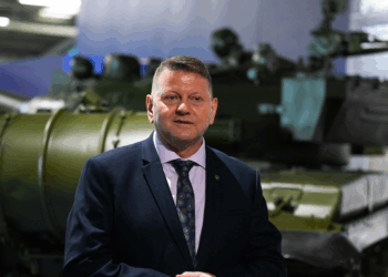 Exjefe militar advierte sobre una posible guerra civil en Ucrania