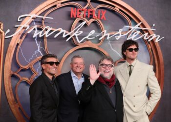Guillermo del Toro recibe cinco nominaciones a los Globos de Oro por Frankenstein