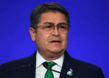 Honduras Pide Captura de Expresidente Juan Orlando Hernández, Indultado por Trump
