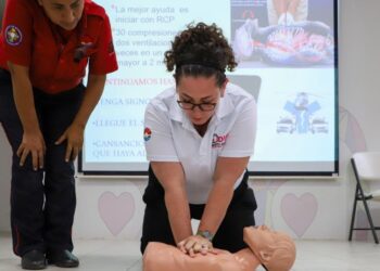 Priorizan DIF Benito Juárez atención a la población con capacitación a colaboradores