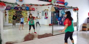 Impulsan la regularización académica en Cancún con curso de invierno del DIF