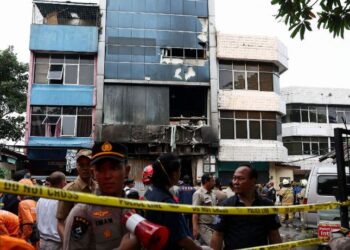VIDEO «Incendio en edificio de Indonesia provoca la muerte de más de 20 personas»