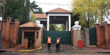 Custodio hallado muerto en la residencia de Milei genera conmoción