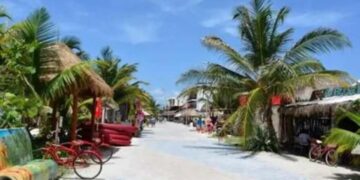 Transparencia del Fondo de Cruceristas: Empresarios exigen claridad en uso de recursos para Mahahual