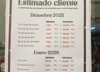 Jornadas laborales en Chedraui durante diciembre generan debate entre trabajadores y clientes
