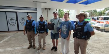 La Policía Turística logra recuperar pertenencias olvidadas por visitantes extranjeros