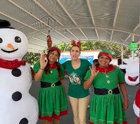 La Presidenta Atenea Gómez Ricalde Lleva Alegría Navideña a Niñas y Niños de Isla Mujeres