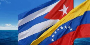 «Venezuela agradece apoyo de Cuba tras denunciar asalto de EE.UU. a buque petrolero»