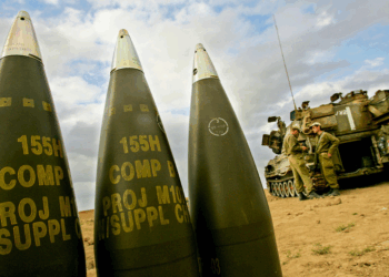 Polémica salida de la Directora de Oxfam tras criticar el apoyo militar a Ucrania e Israel