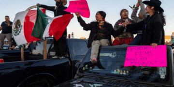 Protesta Masiva en Luisiana por el Operativo Antimigrantes Federal