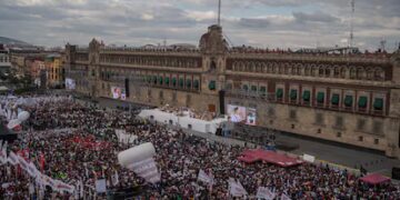 🎉 Sheinbaum convoca un gran festejo: 7 años de la 4T en el Zócalo de la CDMX