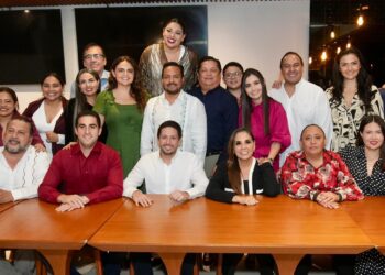 Renán Sánchez Tajonar refrenda respaldo a Mara Lezama y fortalece la unidad en Quintana Roo