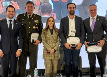 Renuncia en la Asociación Mexicana de Ferrocarriles: sorpresiva salida de su directora