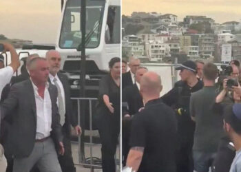 #VIDEO | Tensión en Bondi Beach durante la vigilia por la masacre en Australia