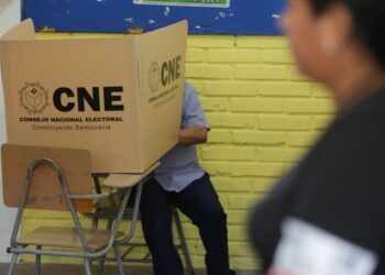 Disturbios en Honduras frenan el recuento especial de votos presidenciales