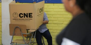 Disturbios en Honduras frenan el recuento especial de votos presidenciales