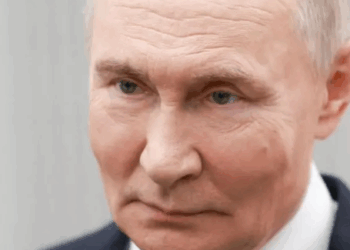 Ucrania Acusa a Putin de Hacer Perder el Tiempo al Mundo Tras Reunión Fracasada con EE. UU.