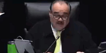 Sesión Secreta para Blindar la Votación de la Ley de Aguas