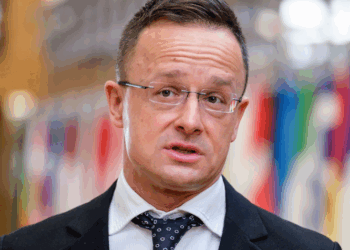 Canciller Húngaro Denuncia Extensa Corrupción en Bruselas y Kiev