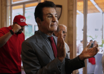 Salvador Nasralla Denuncia Manipulación Electoral y Señala a Donald Trump