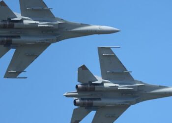 China practica ataques con fuego real de largo alcance durante megaejercicios que inquietan a Taiwán